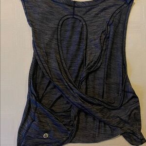 Lululemon tank size 6!